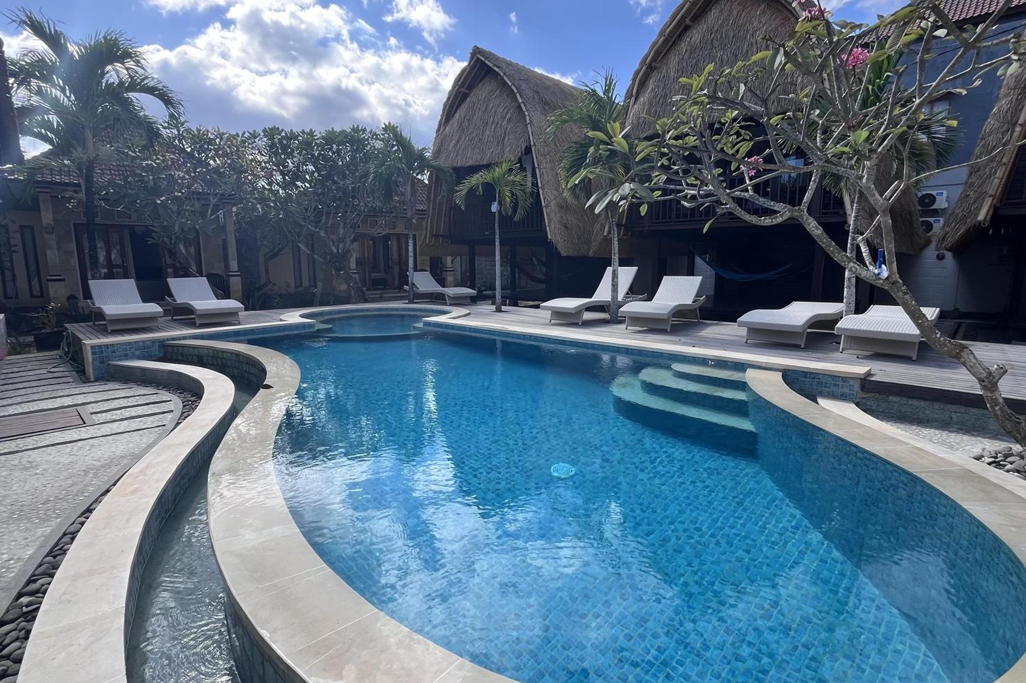 Rama Garden Lembongan Hotel Exterior foto