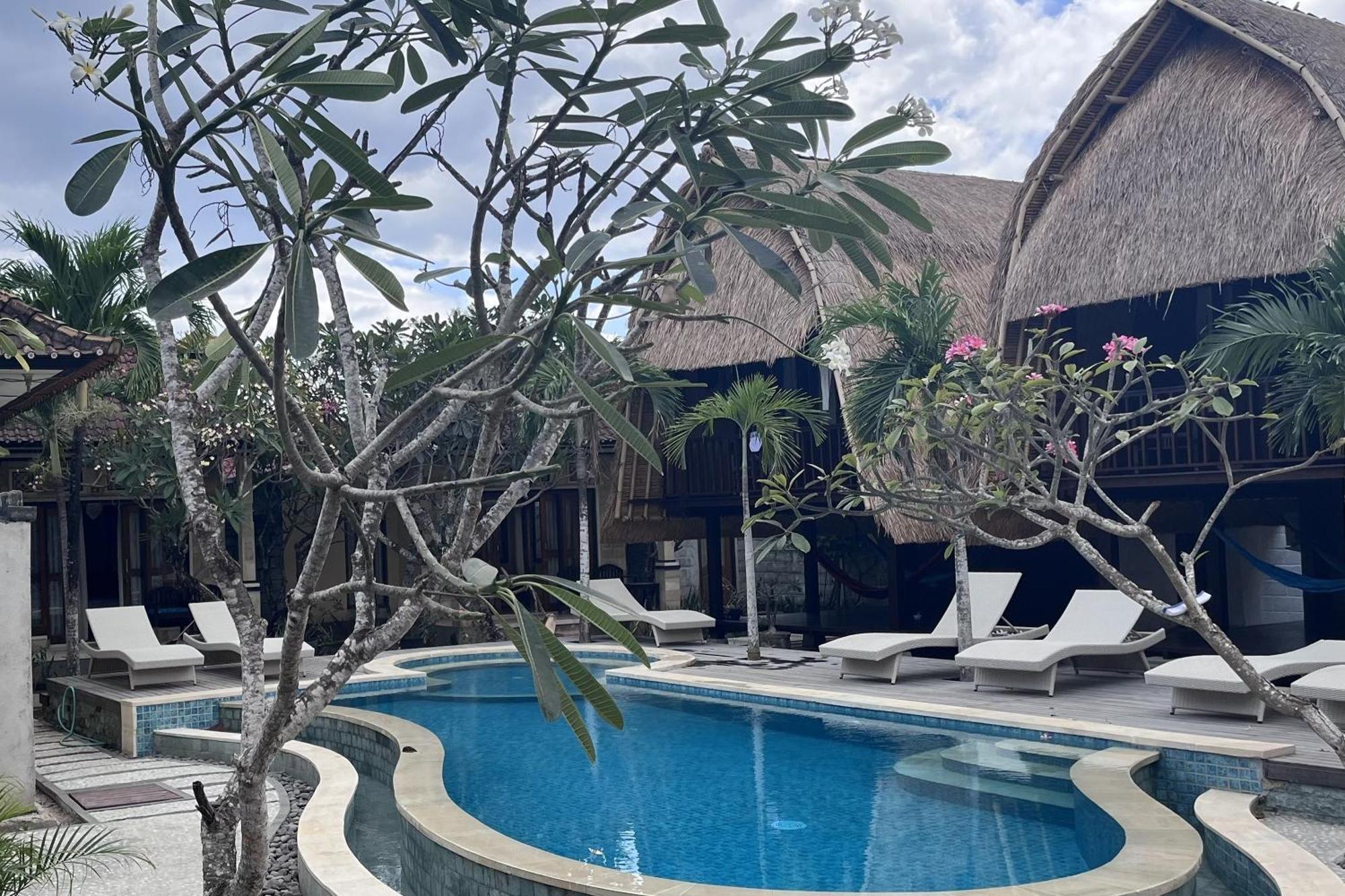 Rama Garden Lembongan Hotel Exterior foto